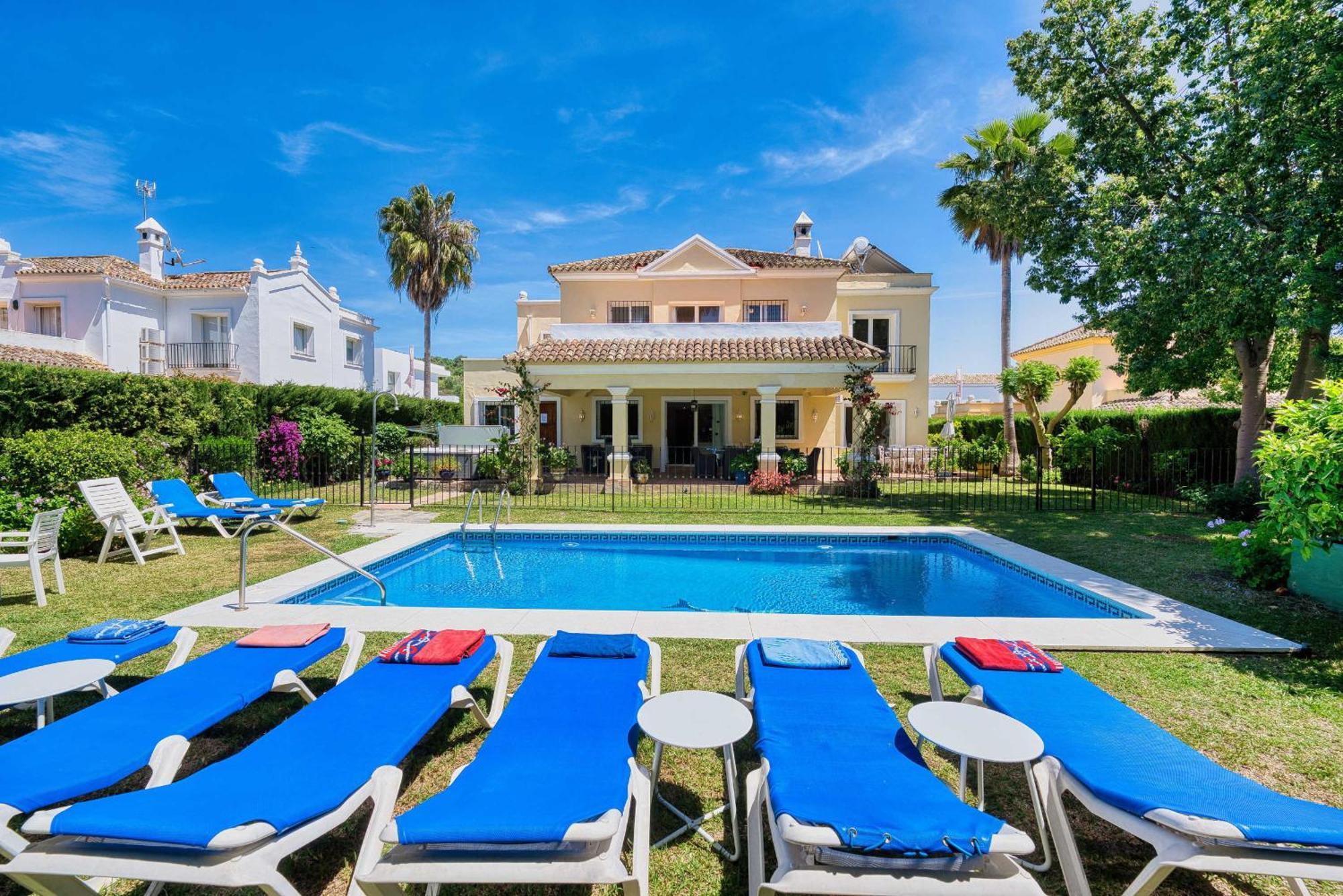 1106 Marbella Large Family Villa エステポナ エクステリア 写真